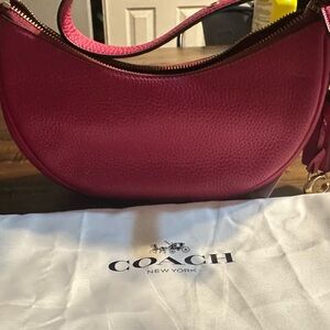 Coach Luna Shoulder bag
